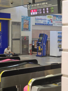 外国人「日本に住んでるがポケモンカード転売ヤーがヤバすぎる…」