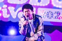 【画像】ダウンタウン浜田さん（63）『チキンライス』を歌って号泣