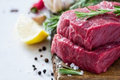肉ばかり食べてたら体重がちょっと減り始めたｗｗｗ