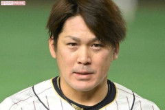 【悲報】5年15億の甲斐拓也さん、二軍で完全に塩漬けになってしまうｗｗｗｗｗｗｗｗｗｗ