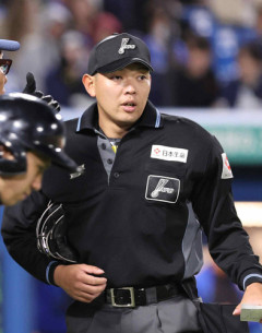 バット直撃で頭部負傷から1か月半　川上拓斗審判員の容体を家族が明かす意識回復せずも「まばたきで反応」「腕を動かす」