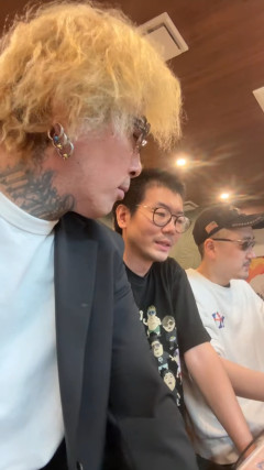 【悲報】チー牛配信者、居酒屋にて半グレ風の二人組に囲まれて無事死亡ｗｗｗｗ