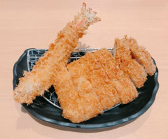 揚げ物の王決定戦って実質トンカツとエビフライの一騎打ちだよな