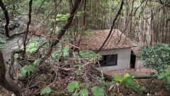 肝試しで入った廃墟で男女3人が白骨化遺体を発見　死後10年程度経過、年齢・性別不明
