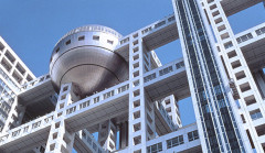 【悲報】フジテレビ「楽屋弁当の費用は550円までね、幕の内弁当なんてもってのほか」→