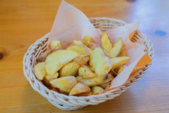 「氏因はフライドポテトの食べ過ぎ」…いったいなぜ？　中学生男子を襲った衝撃的すぎる事件の全貌