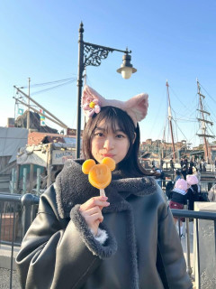 【画像】合法的にJKに抱きつける仕事がこちらｗｗｗｗｗｗ