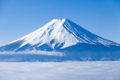 【悲報】閉山中の富士登山禁止←これどう思う？・・・・・・・・・