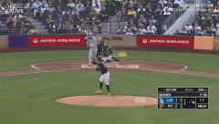 大谷翔平、第二打席はスキーンズに空振り三振…