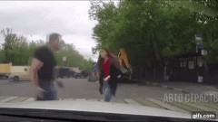 【動画】女さん、巨漢マッチョを一撃ＫＯ