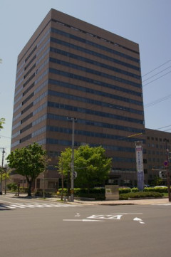 【悲報】女性5人を性的暴行して20年服役した中島くん（49）、出所後また性的暴行で逮捕