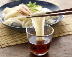 損保の糸食べると安物そうめん食べれなくなるよな