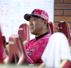 楽天三木監督、休養。←カープファンの反応