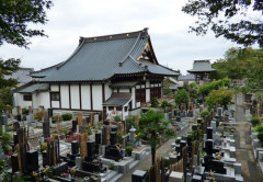 【困惑】お寺「うちは昔から土葬やってますよ」普通の日本人に見つかりクレームが大量に入る