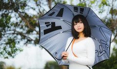赤ちゃんが逆子になって危ないから帝王切開することになった。が、トメが帝王切開の手術中に乱入しようとしてきた！トメ「孫を一番に抱くのは私よー！！」