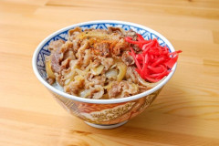 牛丼のトッピングに加えたい新戦力