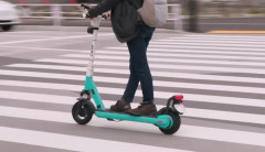 都内 LUUP初の死亡事故が発生 62歳のアルバイトが軽貨物車と衝突し、事故から約1時間に死亡