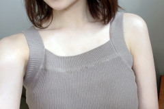 【悲報】都内の若妻の服装、ガチでみんなこれwwwwwwwww
