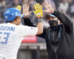 ハム新庄監督、DeNAに勝利も表情曇る「またソフトバンクと西武も勝ったの？何なんですかね、これは」