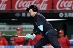 【マーベラス！】西武・長谷川信哉、またサヨナラ打！24年ぶり快挙きたあああああ