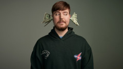 エンゼルスがユーチューバー「Mr. Beast」に球団売却か。オーナーへのファンの怒りが沸点＝米報道