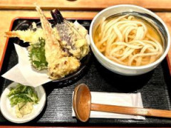明らかにうどんのが蕎麦より美味いのに