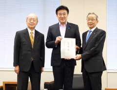 日本商工会議所「俺達が移民受け入れてガンガン儲けるから、その教育コストはお前ら日本人の税金でよろしくぅ！！！」大炎上中