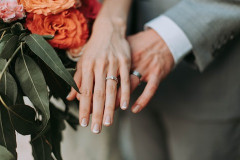 35歳で婚活して無事に結婚したけど質問あるけ？