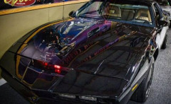 【悲報】博物館に展示されてるドラマ・ナイトライダーの「ナイト2000」宛に違反切符が届くｗｗｗｗｗｗｗｗｗ
