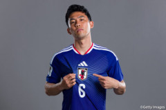 サッカー日本代表、W杯開幕と同時にキャプテン・遠藤航ケガ離脱　代表引退  [6/12]