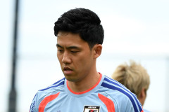 【速報】遠藤航さん、W杯メンバー離脱＆代表引退ｗｗｗｗｗｗｗｗｗｗ