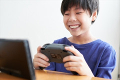 【医療】ゲーム型訓練で両眼性弱視の子どもの視力改善を確認　新潟医療福祉大学など