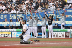 【悲報】ロッテさん、千葉県内の小中高生ら5万人を無料招待ｗｗｗｗｗｗｗｗｗｗ