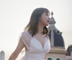【朗報】橋本環奈さん、ムッチムチ過ぎる下半身を見せつけてしまう