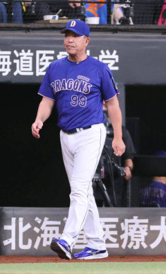 両リーグ最速４０敗　井上一樹監督「思った以上と言ったら失礼だけど…」