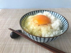 たまごかけご飯に醤油