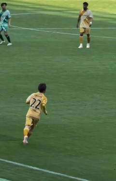 【動画】カズ(59)、オールスターで現役バリバリの超絶シザースを披露し観客どよめくｗｗｗｗｗ