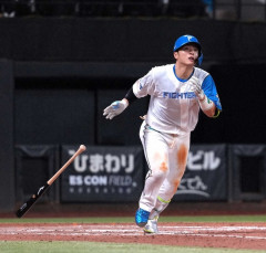 日本ハム・郡司　打撃不振で登録抹消　開幕4番も打率・221
