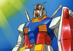 【画像】とんでもない肩幅ガンダム女子、発見される