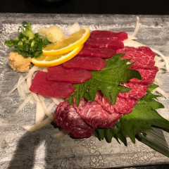 外国人「熊本で馬刺しを食べてみたが素晴らしかったよ！」