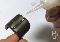 合わせ目消しに瞬着使えばサクサク作業できて…固い！
