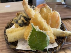 天ぷらと言ったら海老天とイカ天だよな