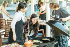 【悲報】有能上司ワイ「日曜日に部署のみんなでBBQやろう！参加費は1人3000円で」