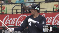 石井一成、待望の本拠地初アーチ！西武ファン一斉に手のひら返し！