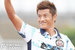 【困惑】播戸竜二さん、NHKのW杯中継で関西弁解説してしまう