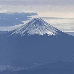 「観光のエゴで富士山を閉めるな」閉山期の登山禁止を求める地元市長にクライマーが反論…市長は「地元として迷惑」