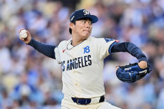 【朗報】山本由伸 7回1失点→7回1失点→5.1回無失点→8回1失点→8.1回1失点