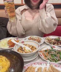 【画像】お●ぱいの王将