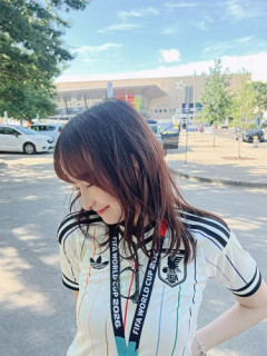 【悲報】影山優佳さん、キッズ130の日本代表ユニがぴちぴちすぎるｗｗｗｗｗｗｗｗｗｗ