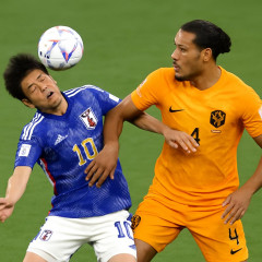 「ダイクが押して正当な競り合いができなかった」日本代表のW杯失点が物議…オランダDFが渡辺剛に“プッシング疑惑”   #W杯 |  決定的なところが映ってないんよな